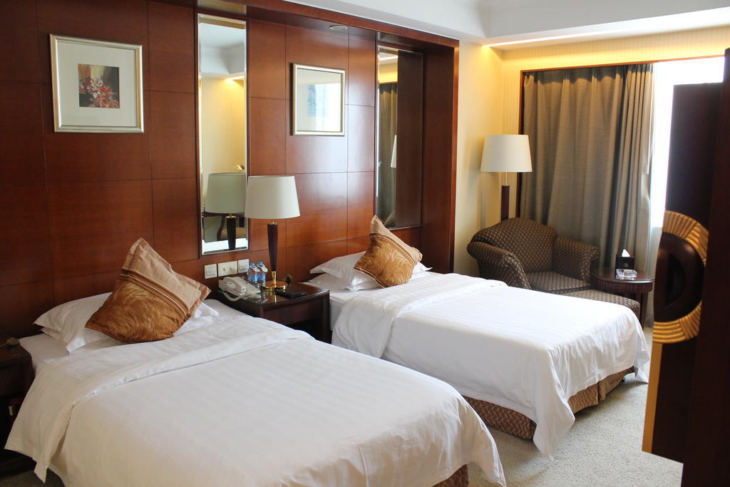 Huafang Jinling International Hotel Zhangjiagang Ruang foto