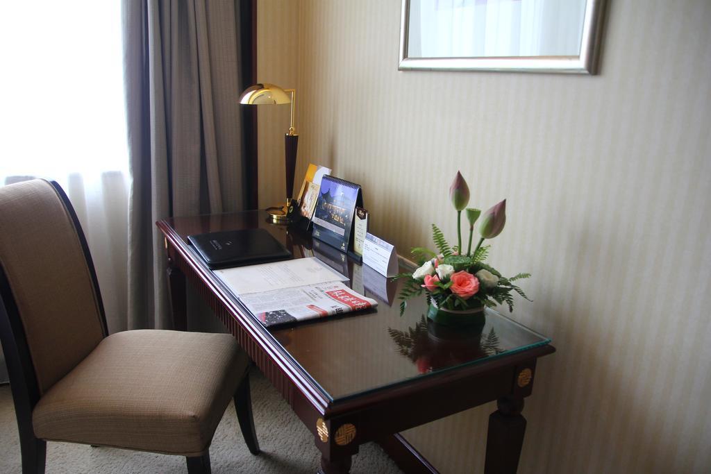 Huafang Jinling International Hotel Zhangjiagang Ruang foto